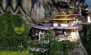 Bhutan Holiday Tour